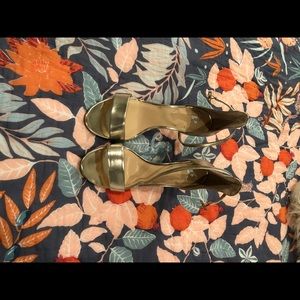 BP short heel gold sandals